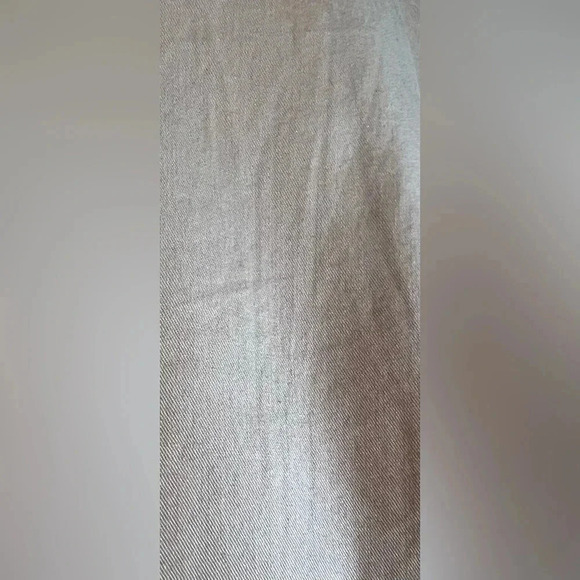 Old Navy | ladies reversible, faux fur/utility style vest. Size: M - Picture 14 of 16